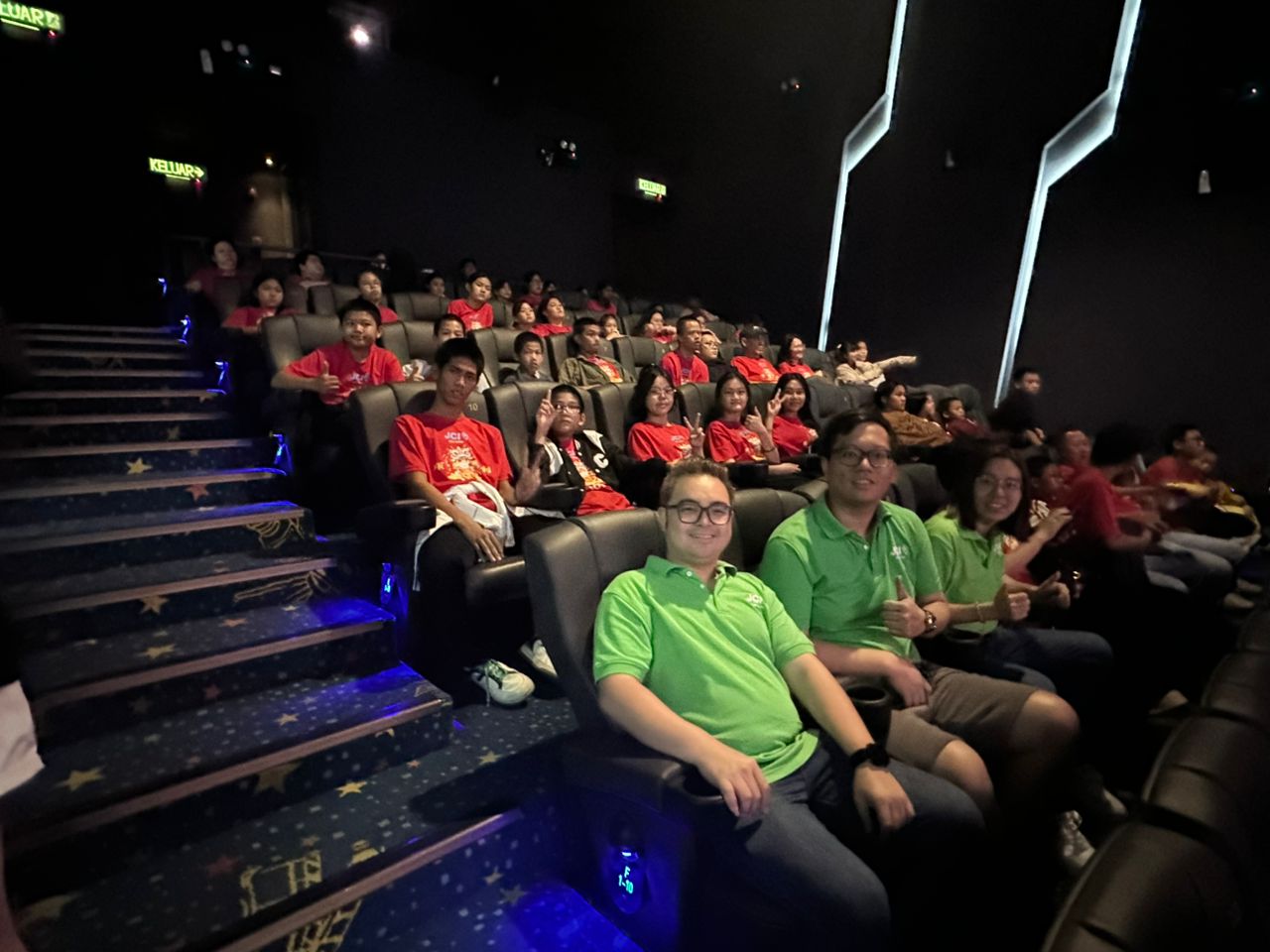 JCI Alor Setar cinema outing with 50 children from Fungates Foundation
