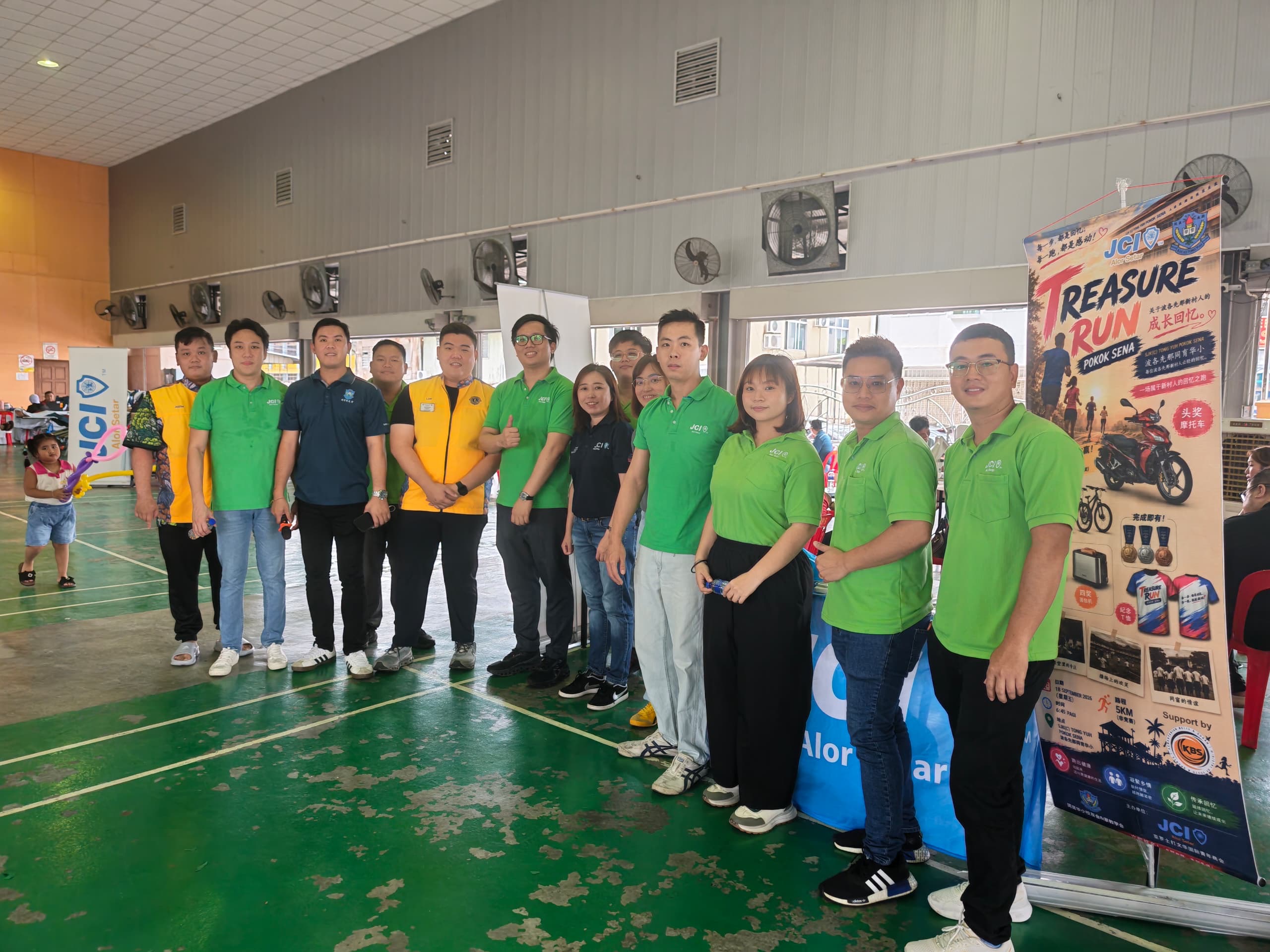 JCI Alor Setar and partner NGO representatives at a jointly hosted blood donation campaign